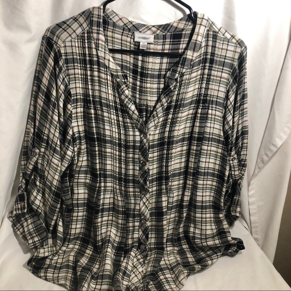 Muted Tone Avenue Half-Sleeve Flannel